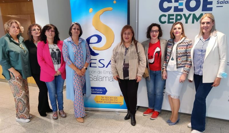 Junta directiva de la Asociación de Empresarias de Salamanca (AESAL)