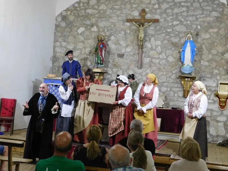 Representación de 'Buscando a Nebrija' en la iglesia parroquial de El Arco
