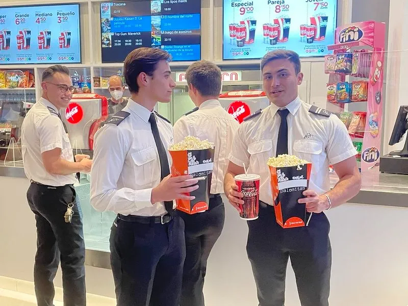 Estreno de 'Top Gun' en el Centro Comercial El Tormes este jueves 