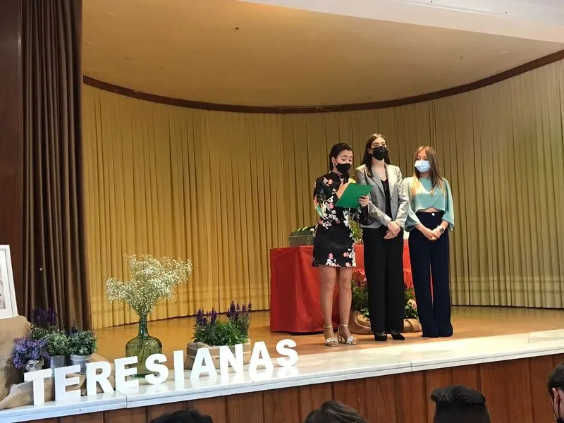 Graduación en el colegio Santa Teresa de Jesús