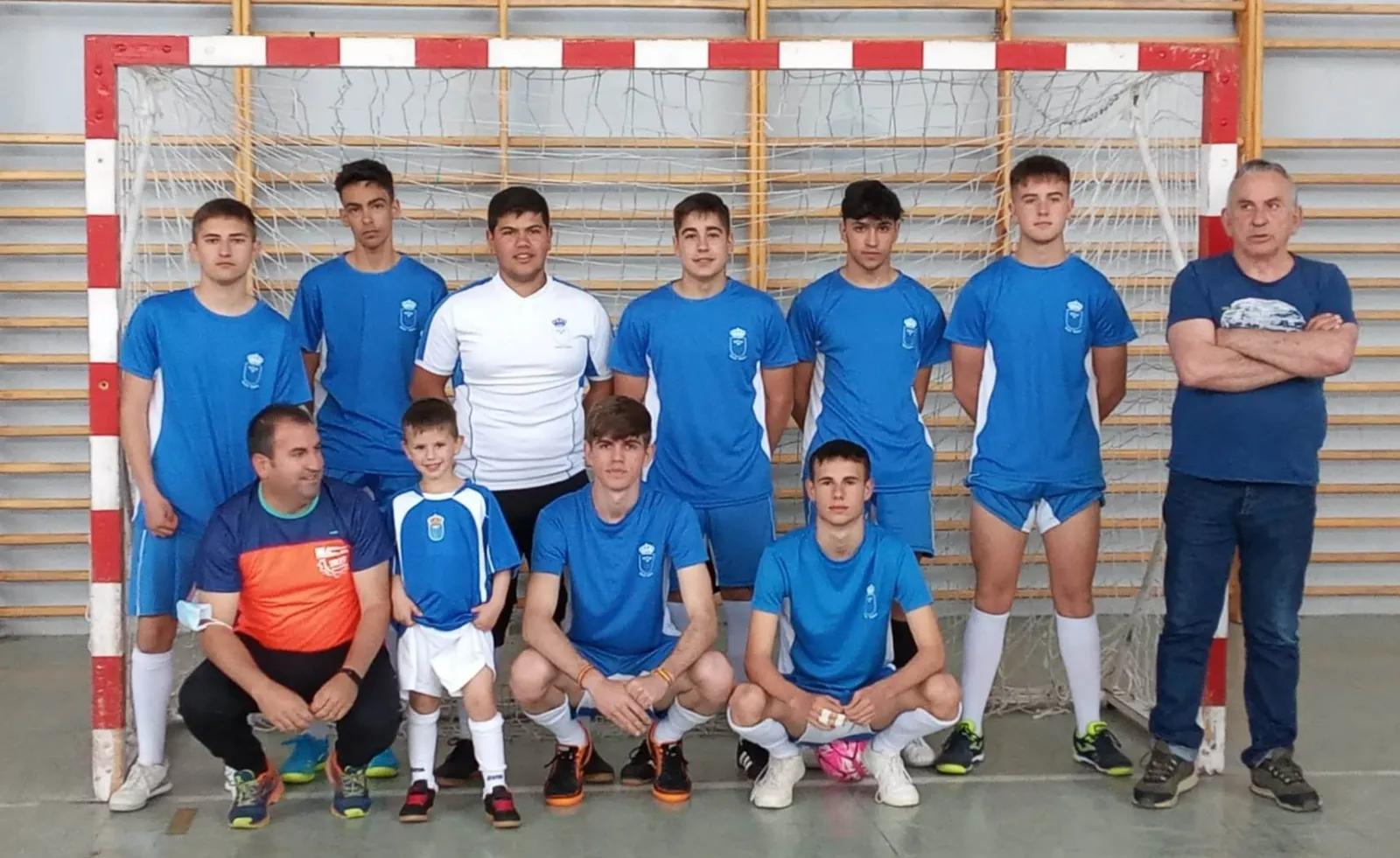 Foto 2 - El equipo Juvenil de Sancti-Sp&iacute;ritus se hace con el subcampeonato provincial de los Juegos Escolares