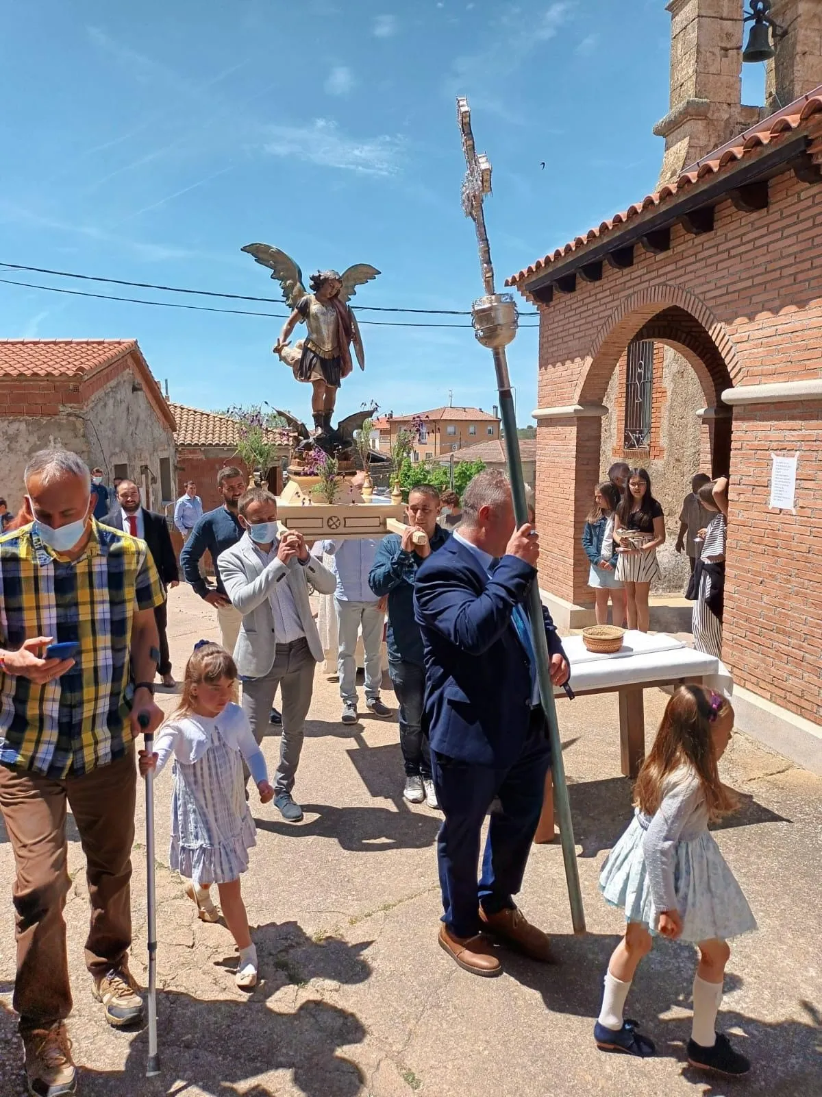 Foto 2 - La Atalaya vive unas fiestas patronales repletas de m&uacute;sica