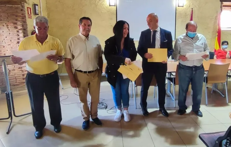 Foto 5 - Los 8 alumnos del programa &lsquo;Residencias en Alto &Aacute;gueda&rsquo; finalizan su formaci&oacute;n