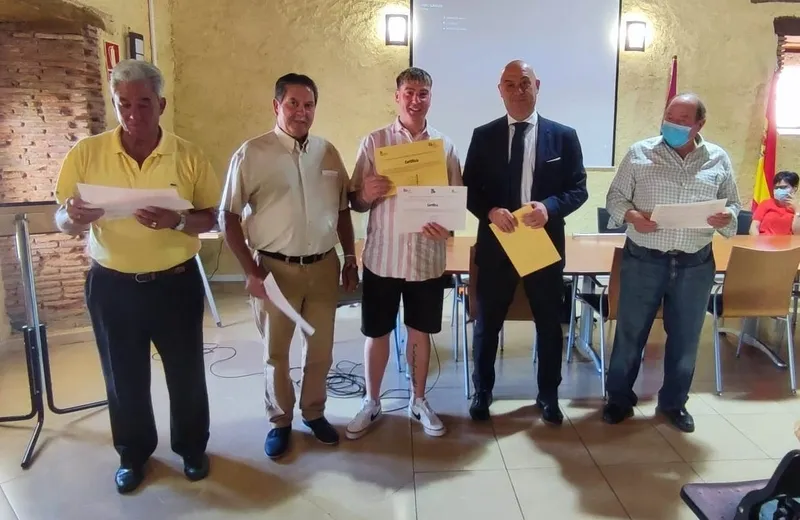 Foto 4 - Los 8 alumnos del programa &lsquo;Residencias en Alto &Aacute;gueda&rsquo; finalizan su formaci&oacute;n