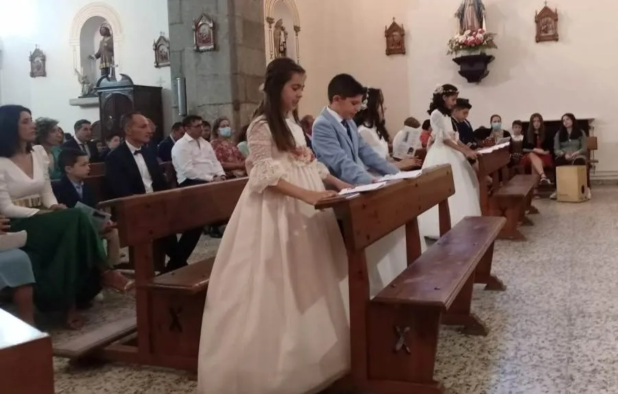 Foto 3 - La Parroquia de San Andr&eacute;s inicia la temporada de Primeras Comuniones