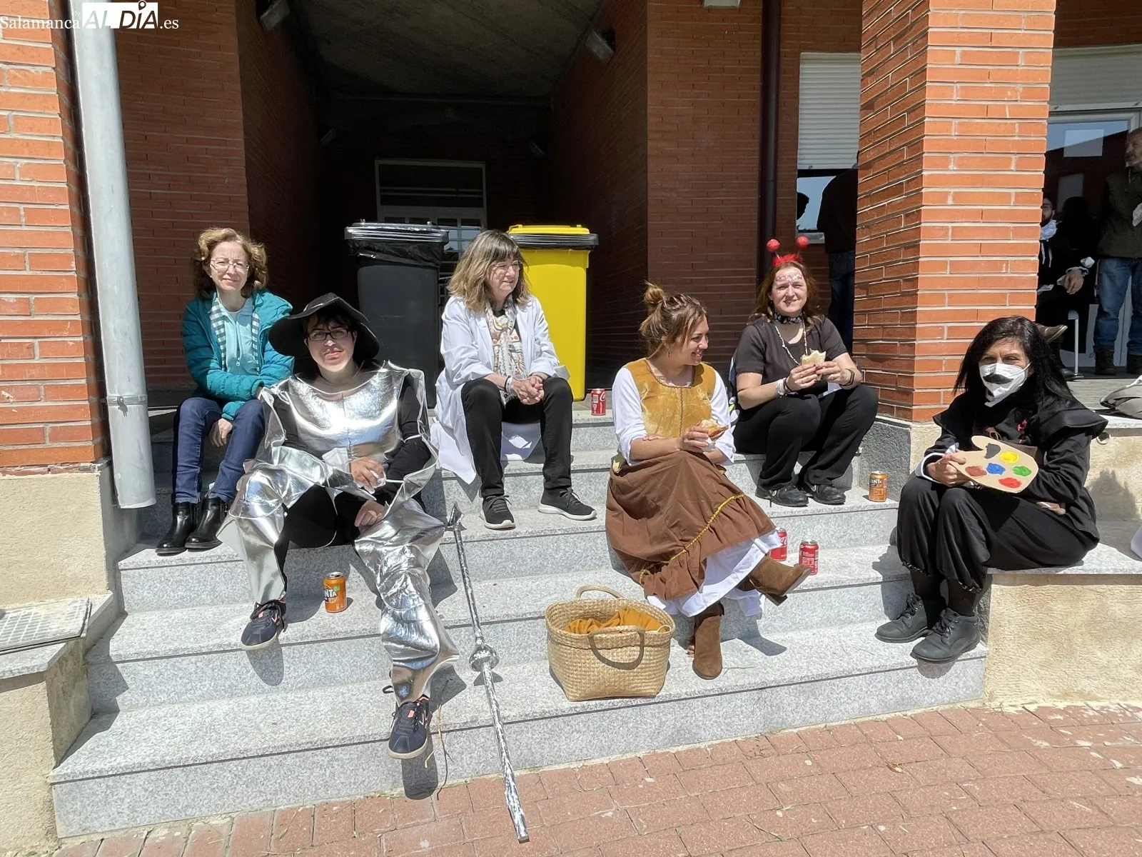 Foto 6 - El IES Senara de Babilafuente celebra junto a docentes y alumnos su XXV aniversario