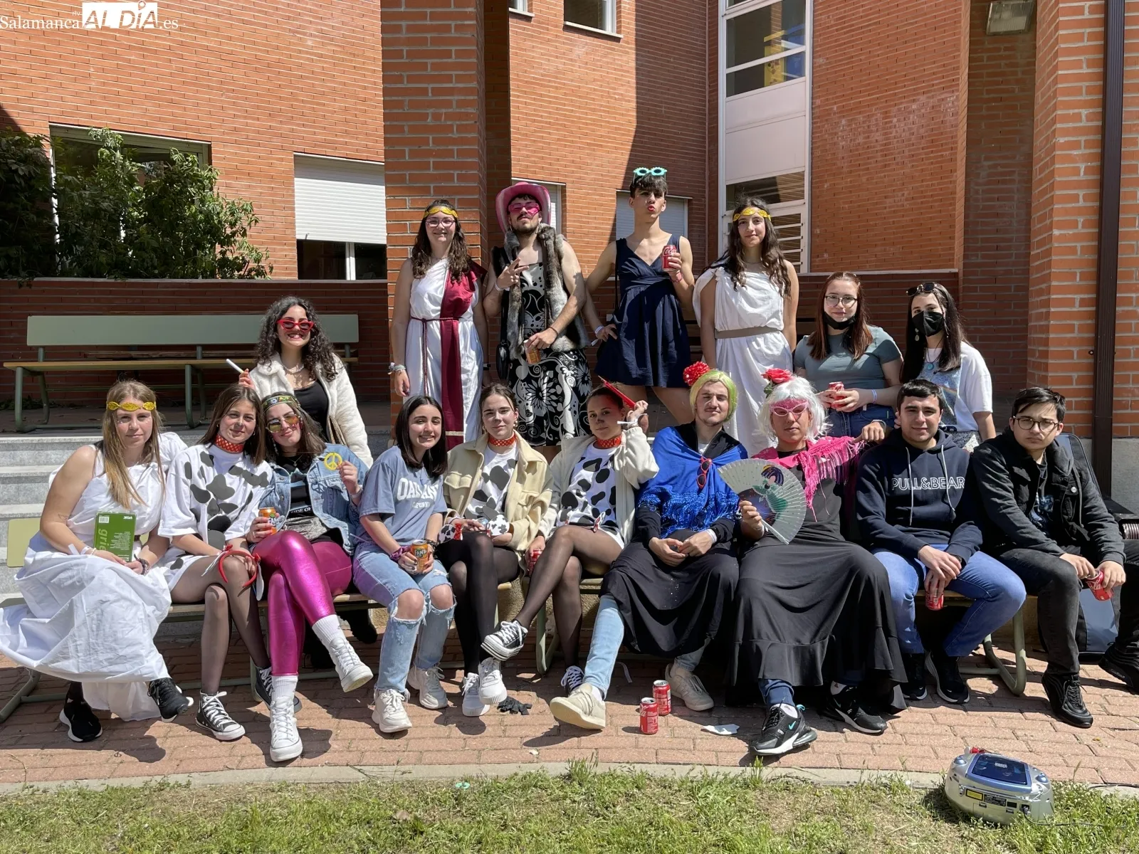 Foto 10 - El IES Senara de Babilafuente celebra junto a docentes y alumnos su XXV aniversario