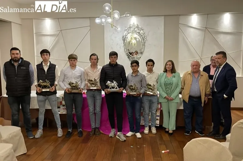 Foto 9 - Nek Romero, de la escuela valenciana, brilla y se alza con el triunfo en el XI Bols&iacute;n Taurino de Pe&ntilde;aranda