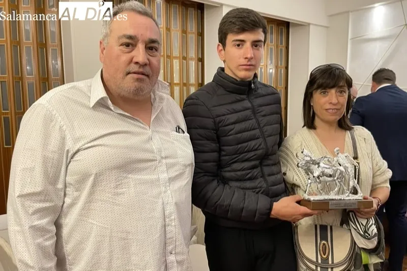 Foto 11 - Nek Romero, de la escuela valenciana, brilla y se alza con el triunfo en el XI Bols&iacute;n Taurino de Pe&ntilde;aranda