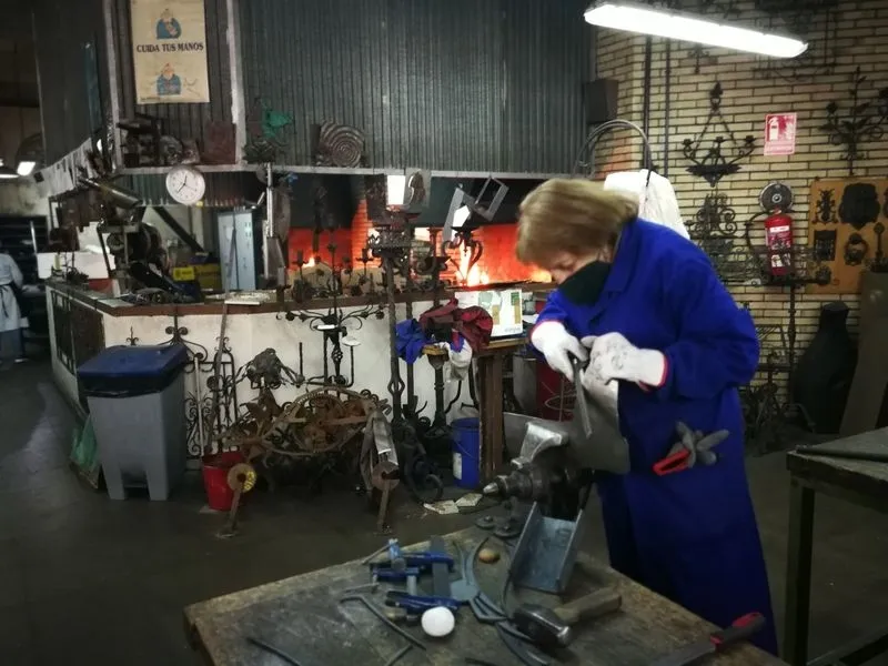Las obras de los alumnos de la Escuela de Arte de Salamanca que se expondrán de forma permanente en Quiroga (Lugo)