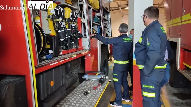 El Parque de Bomberos de Vitigudino celebra los 50 años de su constitución / CORRAL