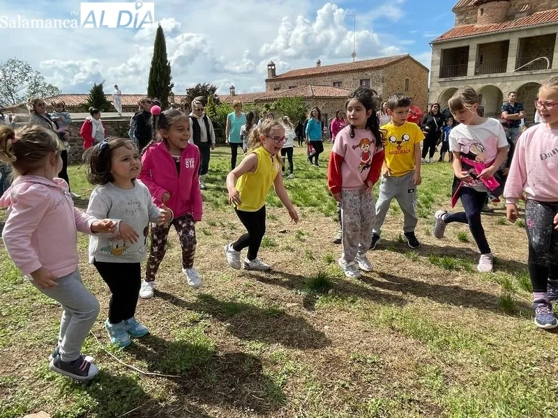 Foto 10 - El Colegio Santa Isabel disfruta de un gran d&iacute;a de convivencia y familia
