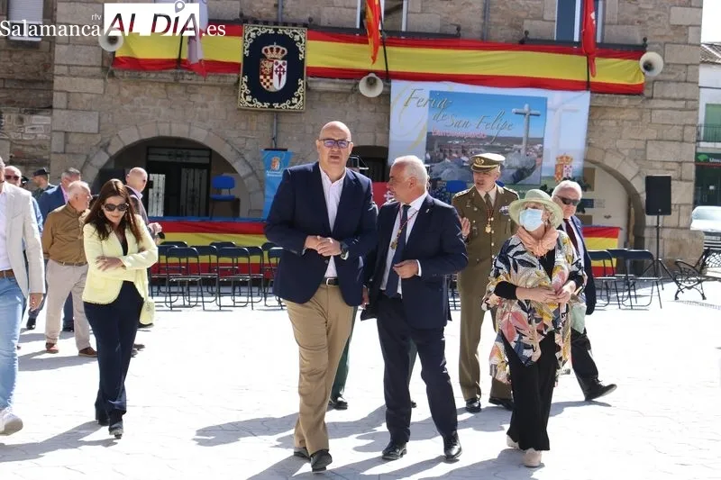 Feria ganadera de San Felipe en Barruecopardo y XXIV Muestra de Productos de la Tierra / CORRAL
