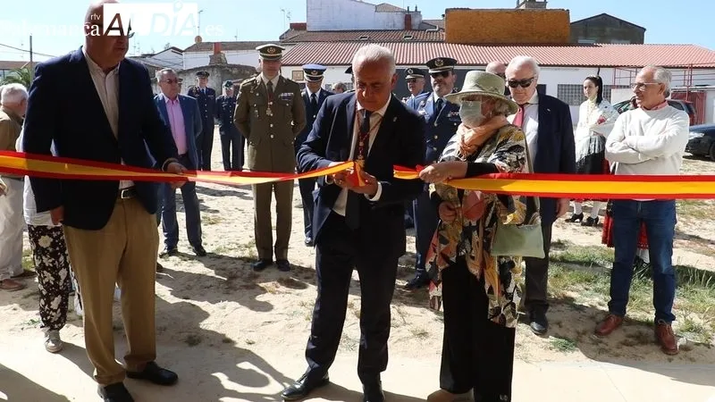 Feria ganadera de San Felipe en Barruecopardo y XXIV Muestra de Productos de la Tierra / CORRAL
