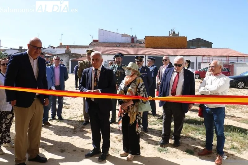Feria ganadera de San Felipe en Barruecopardo y XXIV Muestra de Productos de la Tierra / CORRAL