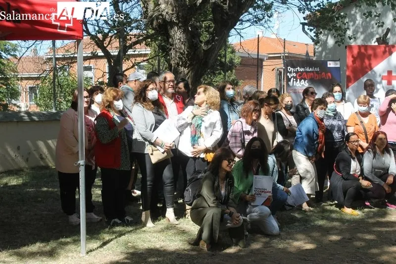 Foto 12 - Los alumnos de Cruz Roja clausuran el curso
