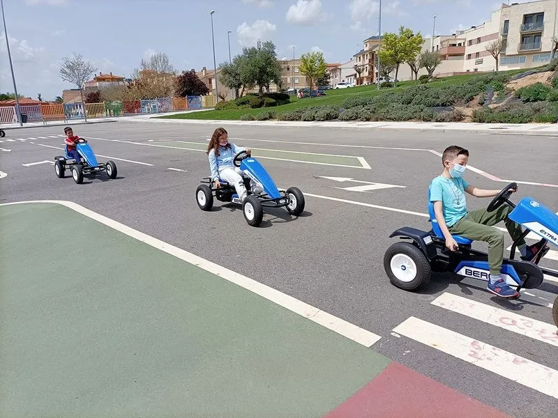 Escolares en el circuito de educación vial de Carbajosa