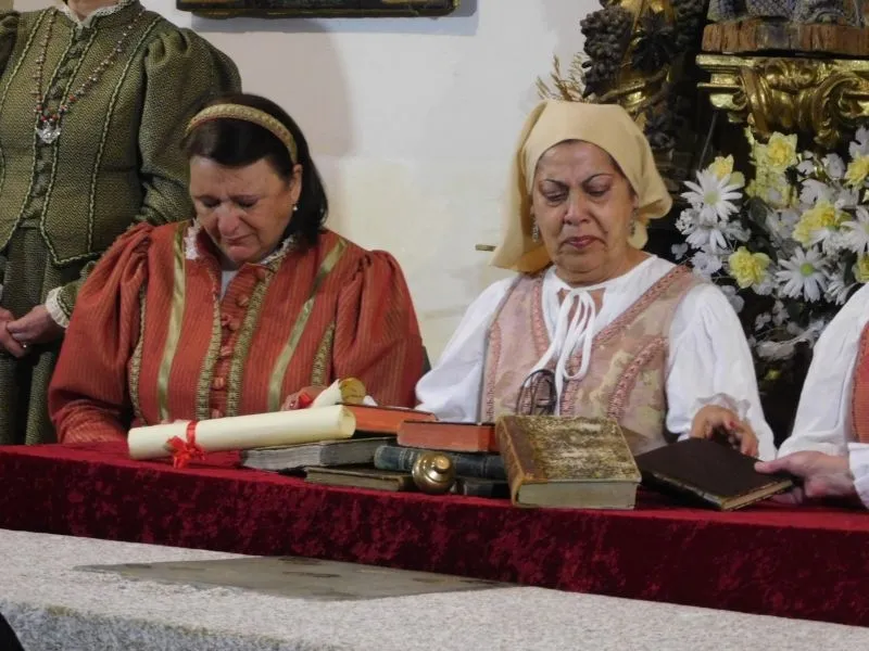 Foto 5 - El grupo de teatro Lazarillo de Tormes representa &ldquo;Buscando a Nebrija&rdquo; en Parada de Arriba