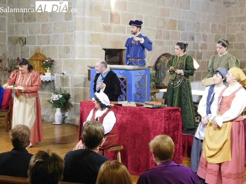 Representación en Pereña de la Ribera de 'Buscando a Nebrija' por el grupo Lazarillo de Tormes 