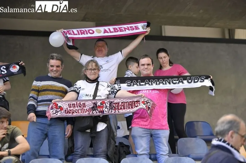 Galería de público en el Pontevedra - Salamanca UDS