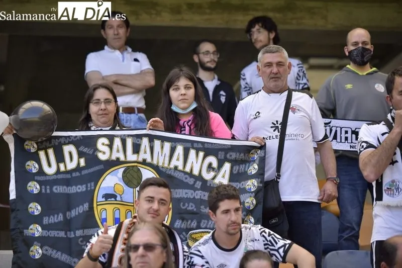 Galería de público en el Pontevedra - Salamanca UDS