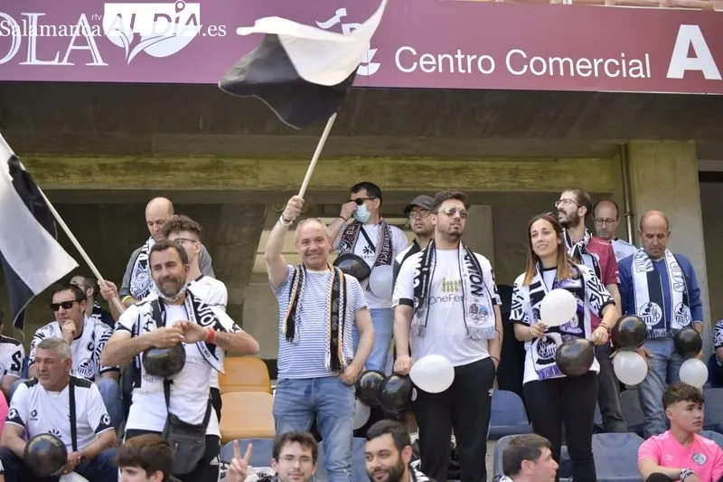 Galería de público en el Pontevedra - Salamanca UDS