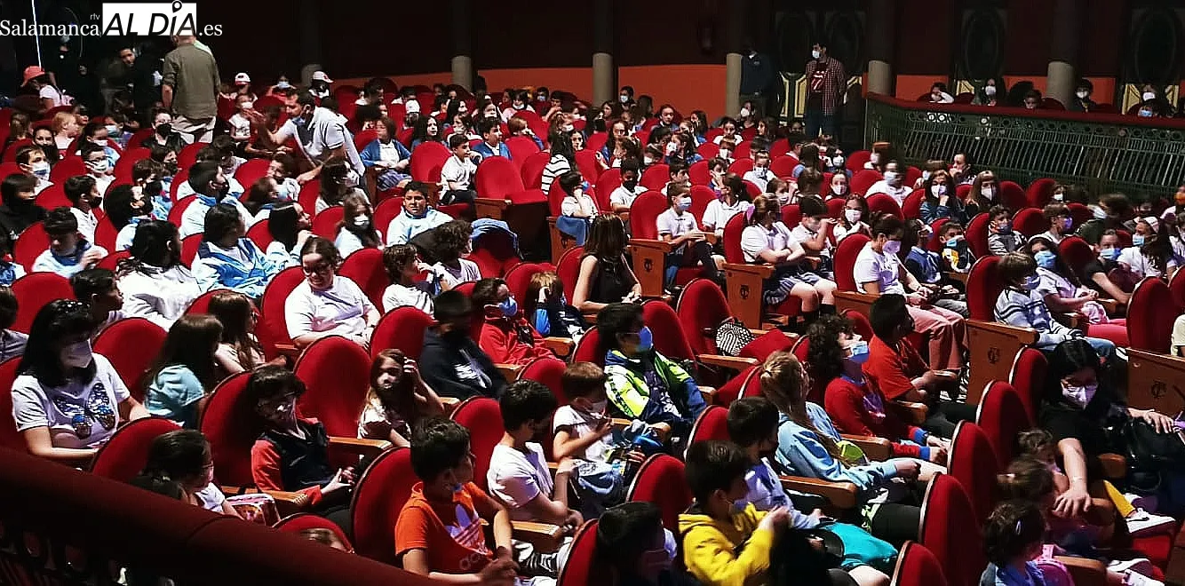 Foto 4 - Spasmo Teatro hace las delicias de los escolares de B&eacute;jar y Comarca