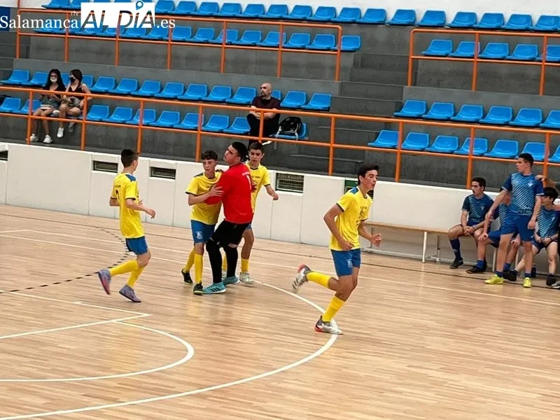 Victoria del CD Los Leones contra San Estanislao de Kostka por 4-1 La Alemedilla