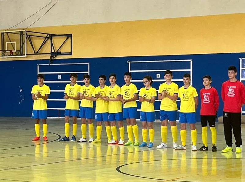 Imágenes de la final fdrente al colegio leonés de La Asunción 
