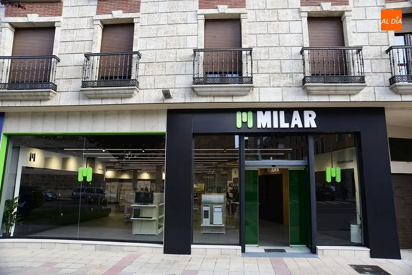 Foto 3 - Milar Hermon abre sus nuevas instalaciones dotadas con 300m2 de exposici&oacute;n