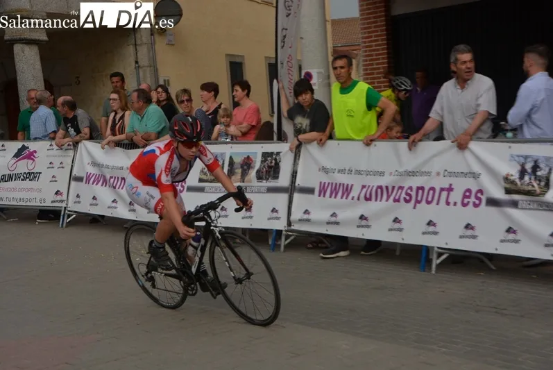 Macotera ha celebrado este sábado el I Trofeo Escuelas, Copa Castilla y León para promesas del ciclismo