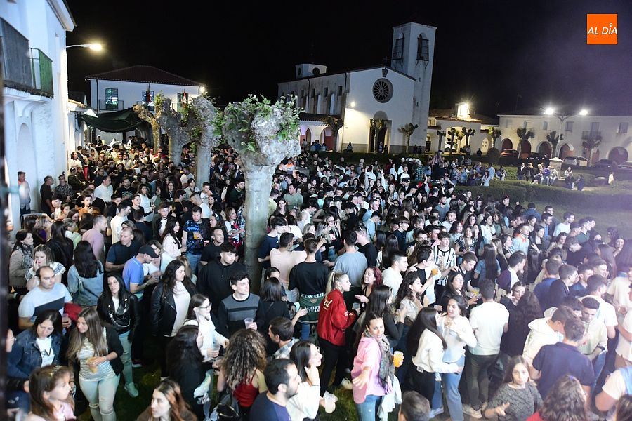 Cientos de personas disfrutaron con la orquesta mirobrigense SMS/ Foto: Adrián M. Pastor