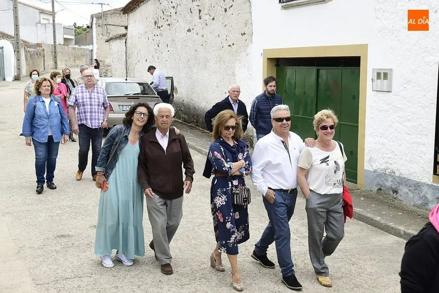 Foto 4 - Carpio de Azaba se pone sus mejores galas para procesionar al patr&oacute;n de los agricultores