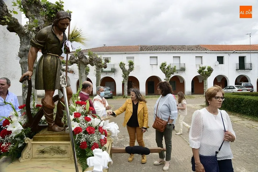 Foto 10 - Las fiestas de &Aacute;gueda viven su momento m&aacute;s solemne con los actos lit&uacute;rgicos
