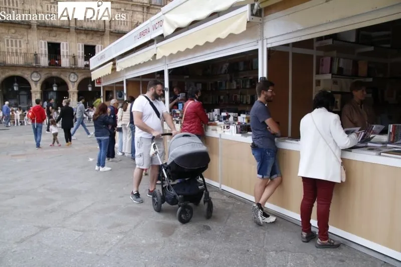 Última jornada de la Feria del Libro en Salamanca - David Sañudo