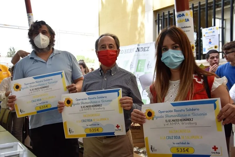 Jornada solidaria en el IES Mateo Hernández