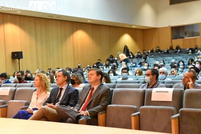 Jornada ‘Los contratos reservados en la Administración como apoyo a las entidades del tercer sector que trabajan con la población en situación de exclusión social’, que se celebraba este lunes en el Palacio de Congresos de Salamanca. Foto de Vanesa Martin