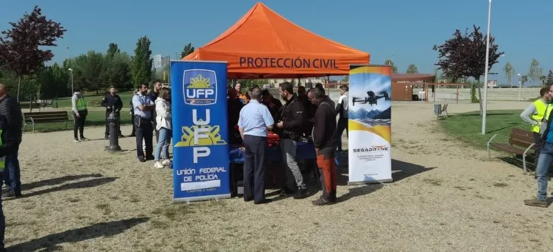 Foto 8 - Fuerzas de seguridad de la provincia Salamanca se forman en el manejo de drones