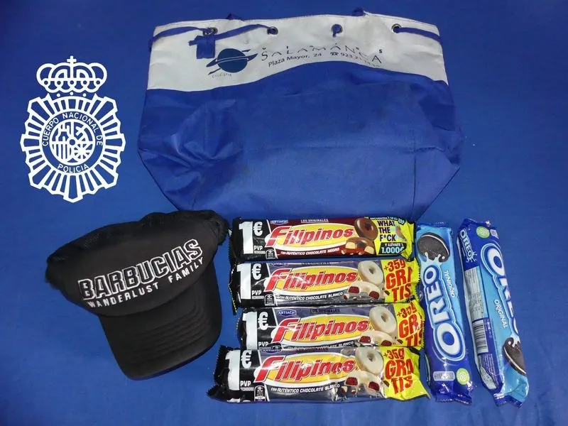 Parte del botín de los ladrones del local de la calle La Alberca