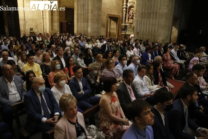 Acto de Fin de Grado de Enfermería y Logopedia de la UPSA - David Sañudo