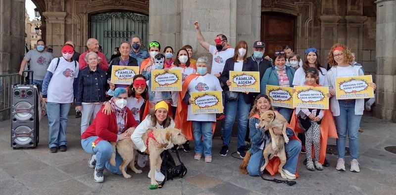 Actos en la Plaza Mayor de Salamanca por el Día de la Esclerosis Múltiple