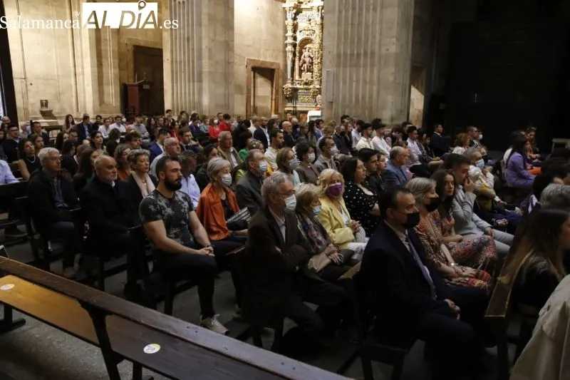 Alumnos de Ingeniería Informática y ADE Tecnológico se gradúan en la Universidad Pontificia de Salamanca - David Sañudo