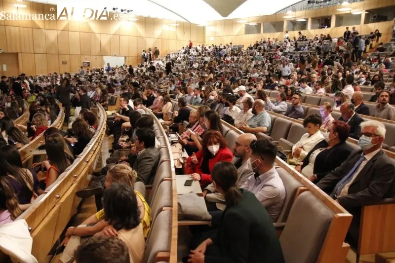 Foto 18 - Psicolog&iacute;a se viste de gala para celebrar la graduaci&oacute;n de su &uacute;ltima promoci&oacute;n