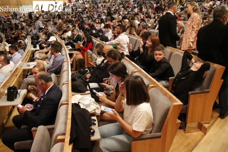 Foto 17 - Psicolog&iacute;a se viste de gala para celebrar la graduaci&oacute;n de su &uacute;ltima promoci&oacute;n