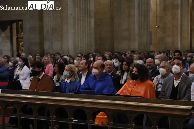 Alumnos de Ingeniería Informática y ADE Tecnológico se gradúan en la Universidad Pontificia de Salamanca - David Sañudo