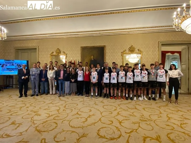 Recibimiento al CB Tormes en el Ayuntamiento de Salamanca