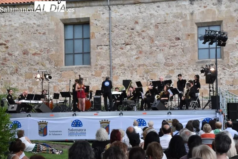 Concierto de la Big Band de la USAL ‘Un viaje de Jazz al Cielo de Salamanca’ - Vanesa Martins