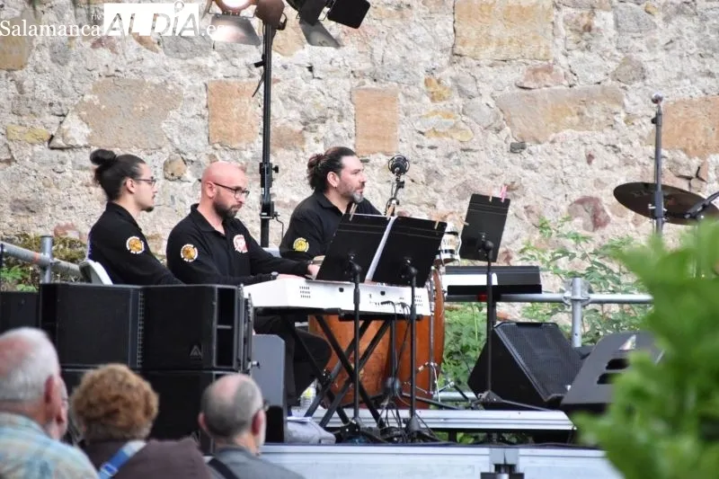 Concierto de la Big Band de la USAL ‘Un viaje de Jazz al Cielo de Salamanca’ - Vanesa Martins