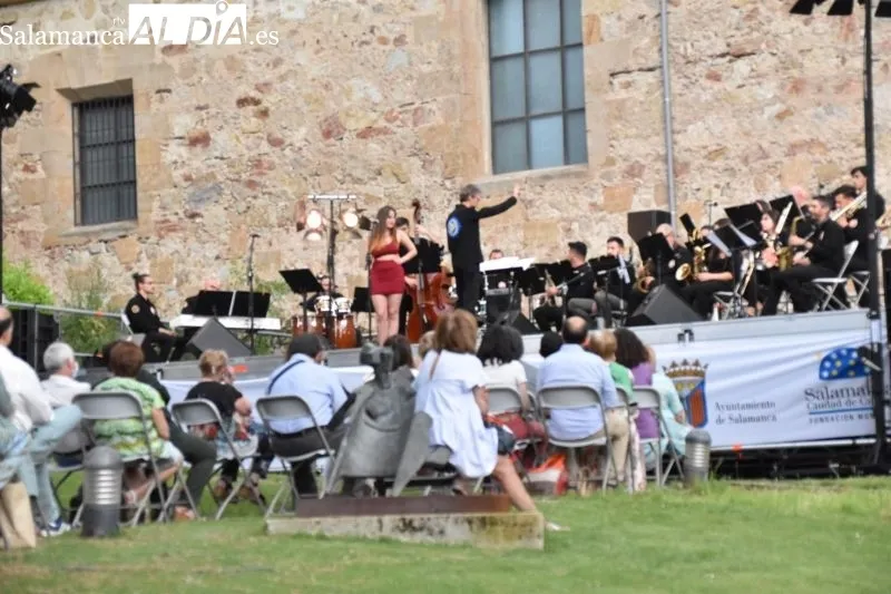 Concierto de la Big Band de la USAL ‘Un viaje de Jazz al Cielo de Salamanca’ - Vanesa Martins