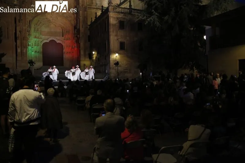 Actuación de la Compañía Titular de Danza Folklórica de la UANL - David Sañudo